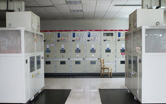 開關柜內繼電器、熔斷器是什么及它們的用途